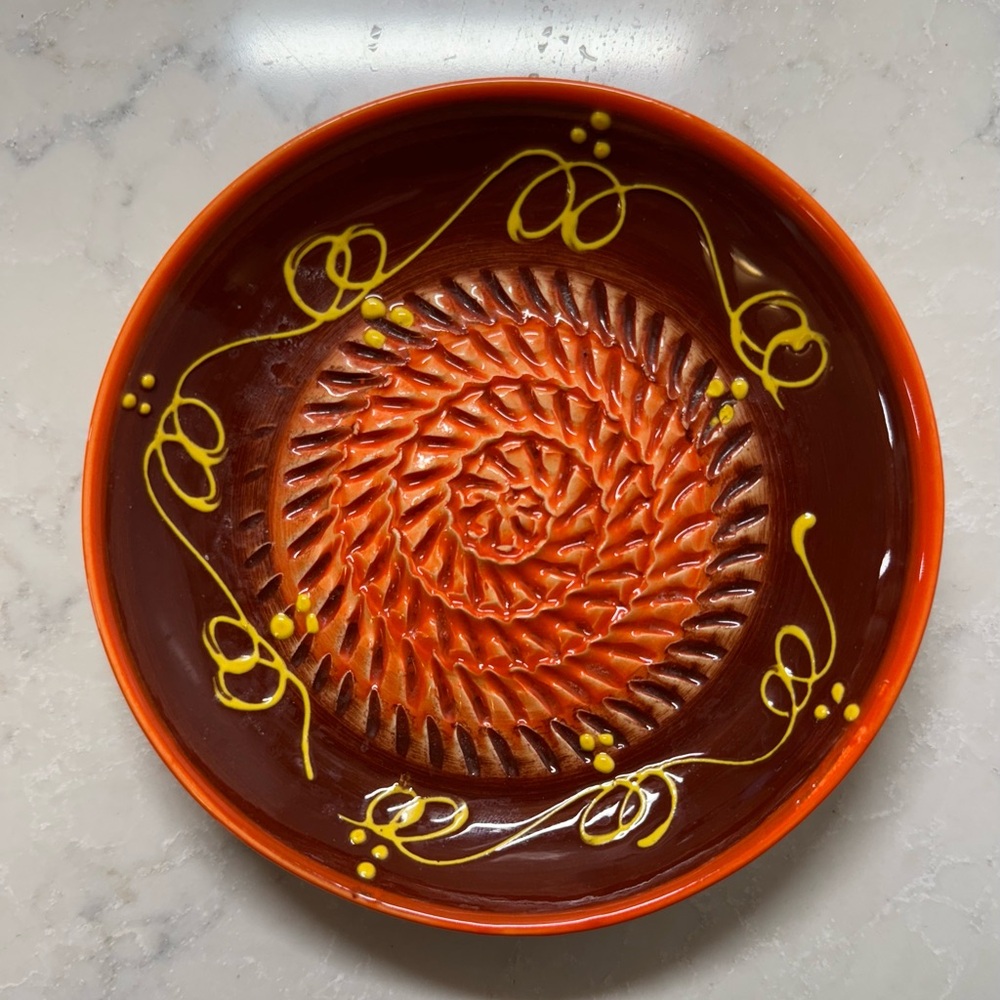 Handcrafted Decorative Ceramic Garlic/Ginger Grater